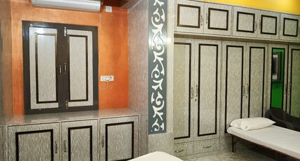 Trinetra inn homestay Room Type - Classic Tripple