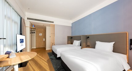 Holiday Inn Express NANCHANG RIVERSIDE Room Type - 2 Twin Standard Extra Floor Space