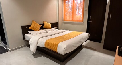 Hotel Pragati Room Type - Executive AC Room