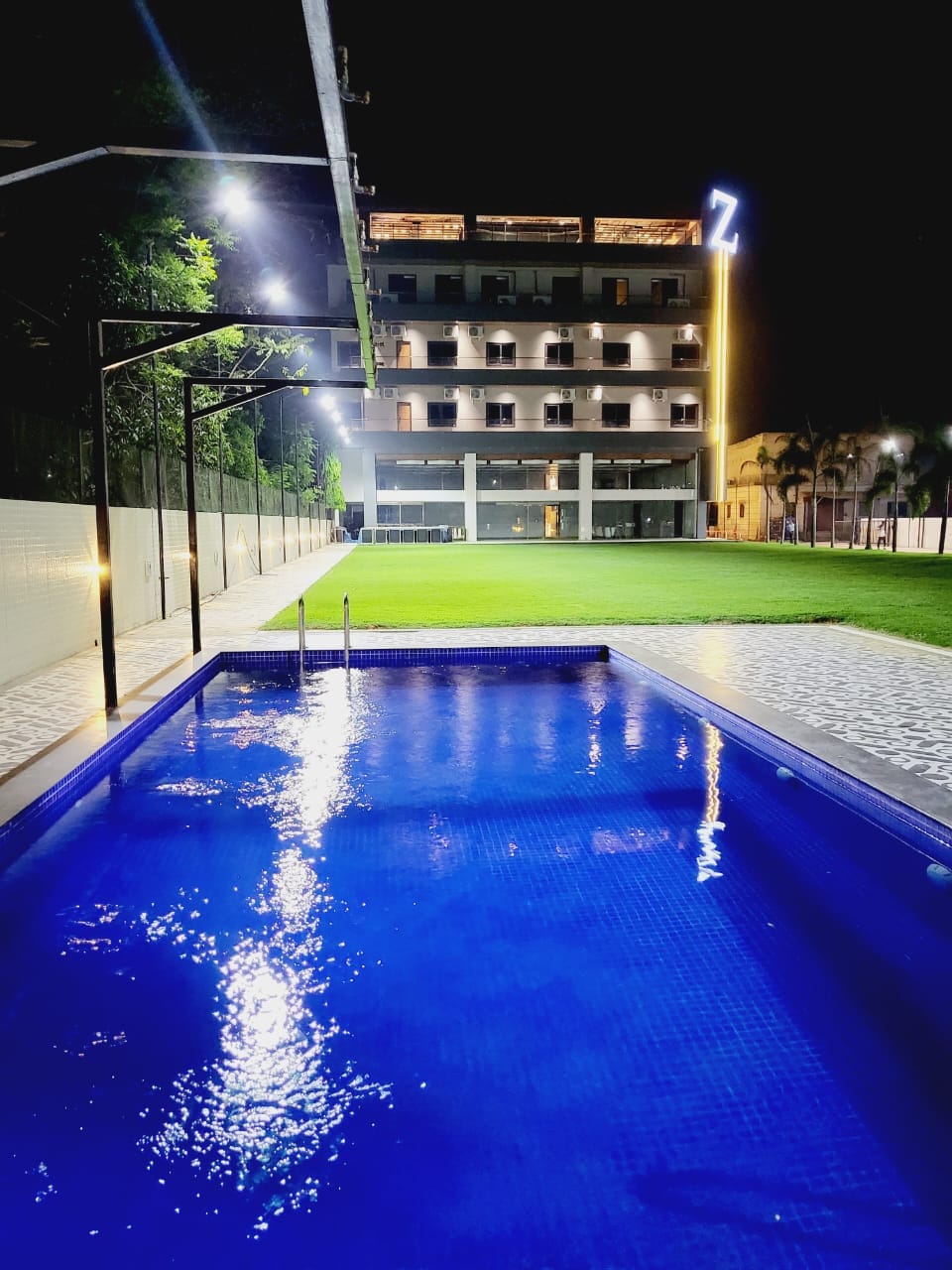 Motel Bilaspur City - Tap to explore photos