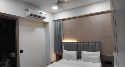 HOTEL SAWARIYA INN Room Type - City View Deluxe Room with Double Bed HOTEL SAWARIYA INN Room Type - City View Deluxe Room with Double Bed