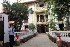 Kathmandu Boutique