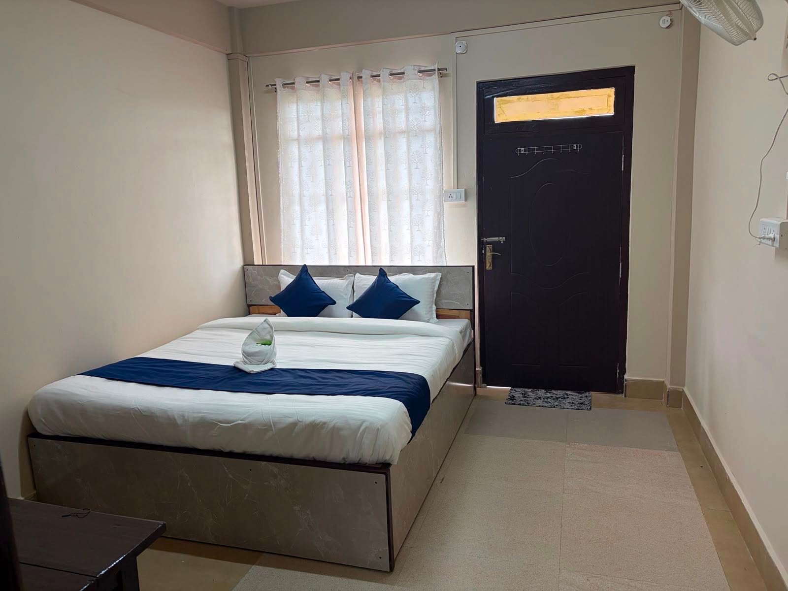 Hotel O Mylliem Shillong - Tap to explore photos