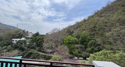 Radhe home stay Room Type - Bedroom 1