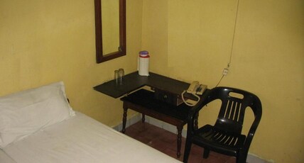 vasantha Lodge Room Type - single non Ac NON ATTACH
