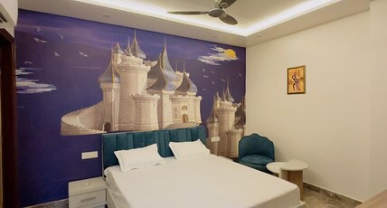 Hotel Sky 18 Room Type - Super Deluxe Room with Bathtub