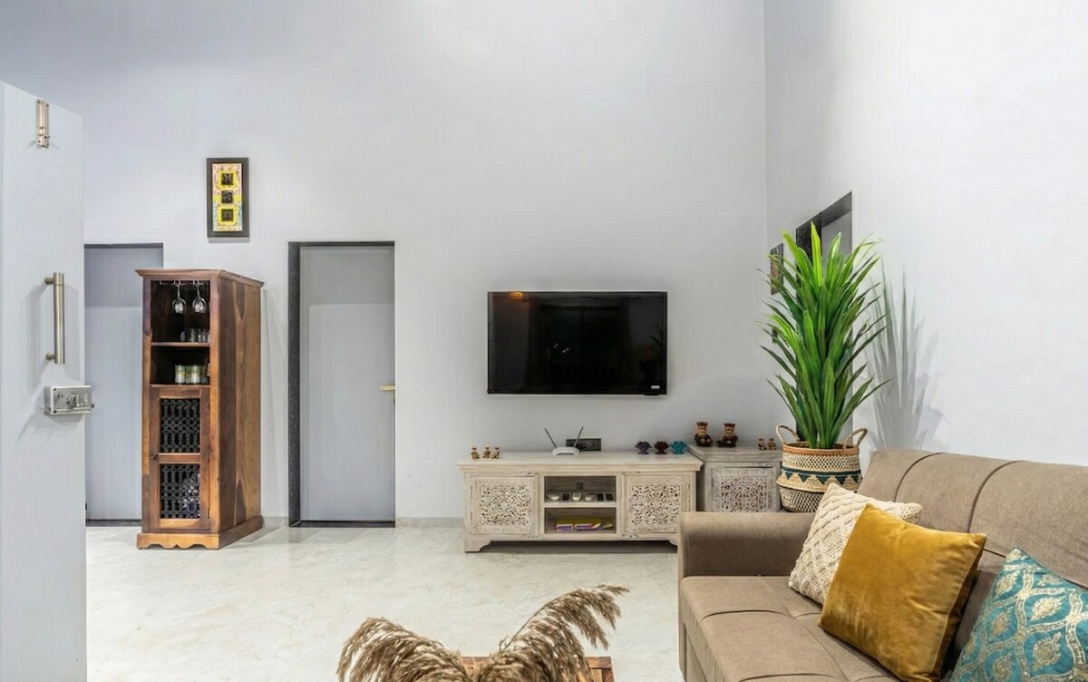 Cozy 2BHK Villa W Pvt Pool in Karjat - Tap to explore photos