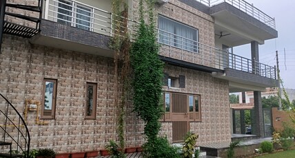 GEETA VILLA VRINDAVAN Room Type - GEETA VILLA VRINDAVAN