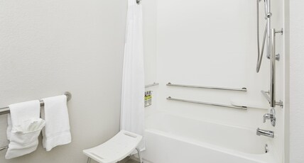 Holiday Inn Express Hotel & Suites Port Richey Room Type - 1 King Standard Mobility Accessible Tub Holiday Inn Express Hotel & Suites Port Richey Room Type - 1 King Standard Mobility Accessible Tub