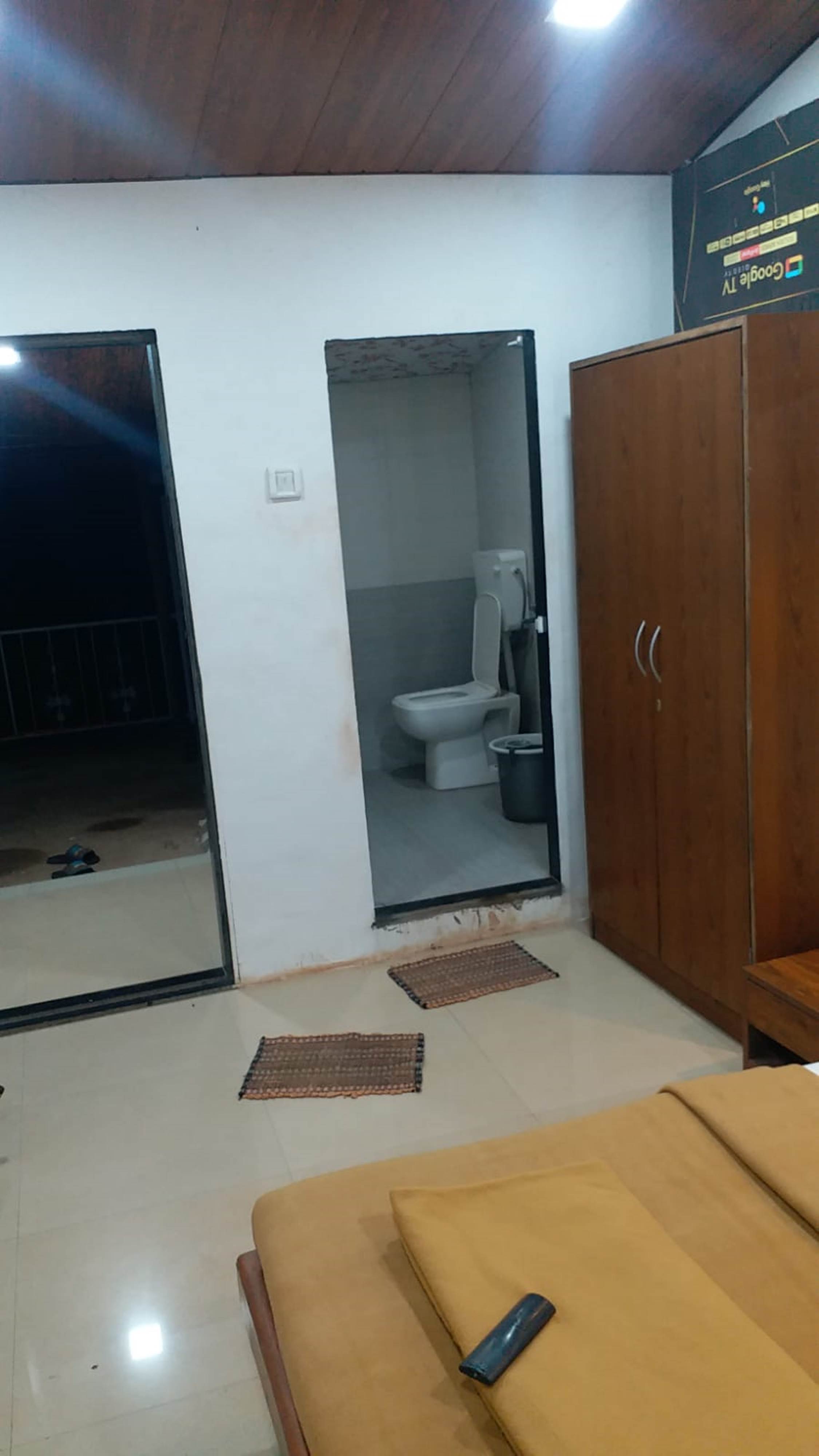Amantran Homestay - Tap to explore photos