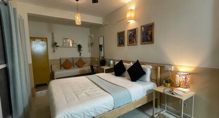 144 Tipiverse, Koramanagala Room Type - Street View Room with AC & Balcony