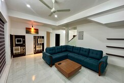 Padnamabham Villa: Blissful 3BHK Stay Near Airport