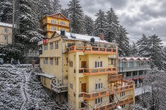 Hotel Rocksea Mall Road