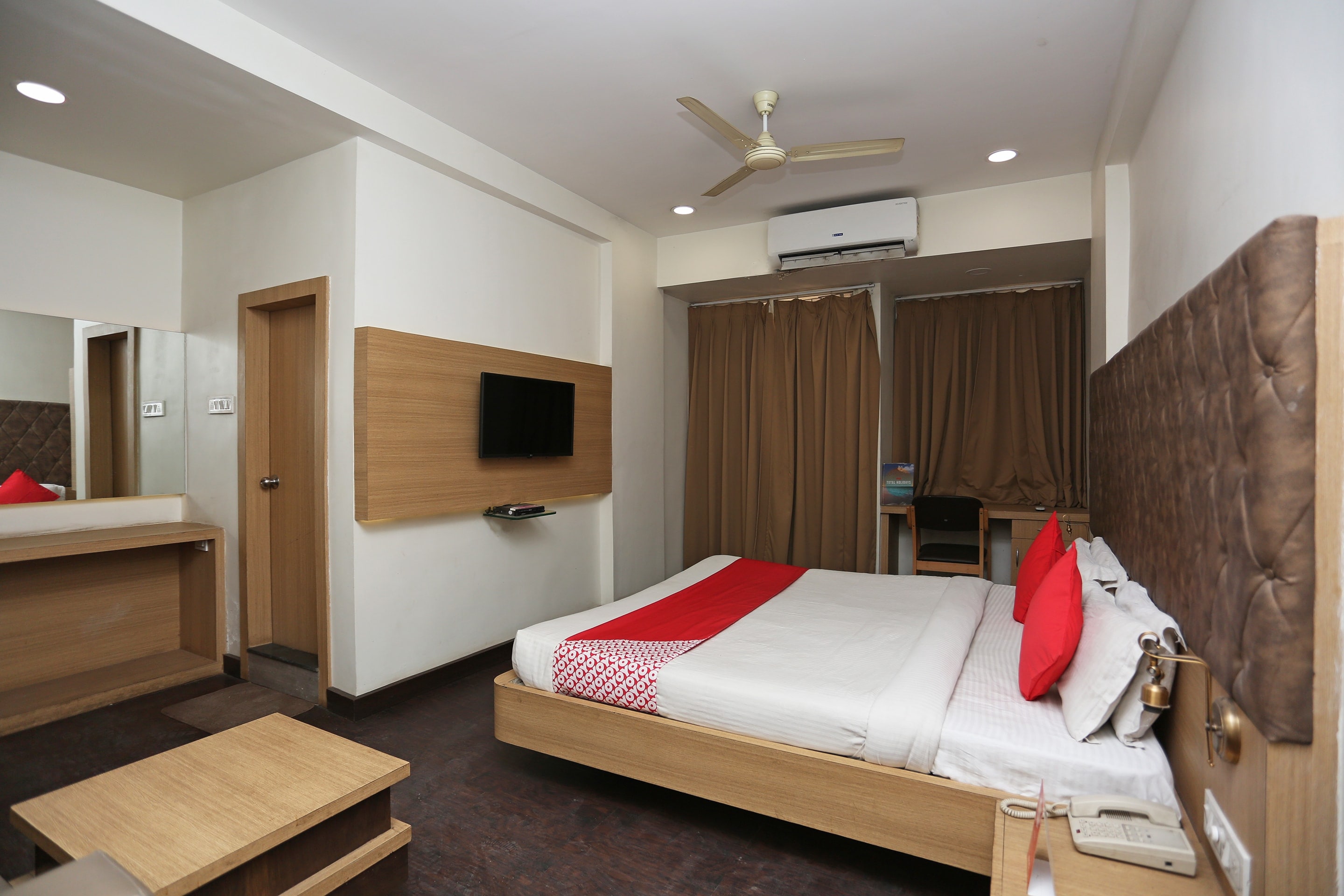 Hotel O Rajdoot Gaurav - Tap to explore photos
