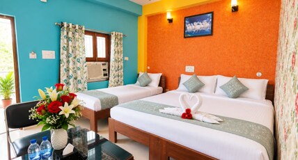 HOTEL ANAND LOK Room Type - Family Room with mountain view HOTEL ANAND LOK Room Type - Family Room with mountain view