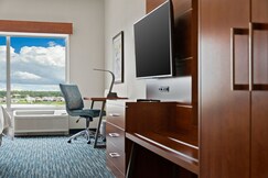 Holiday Inn Express & Suites Orlando - Lake Buena Vista