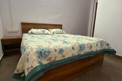 Mahadev Guest House