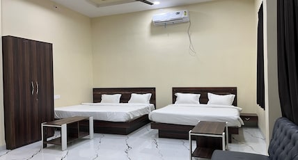 Pandav Raj Palace Hotel and Resort Room Type - Superior 4 Bed Pandav Raj Palace Hotel and Resort Room Type - Superior 4 Bed