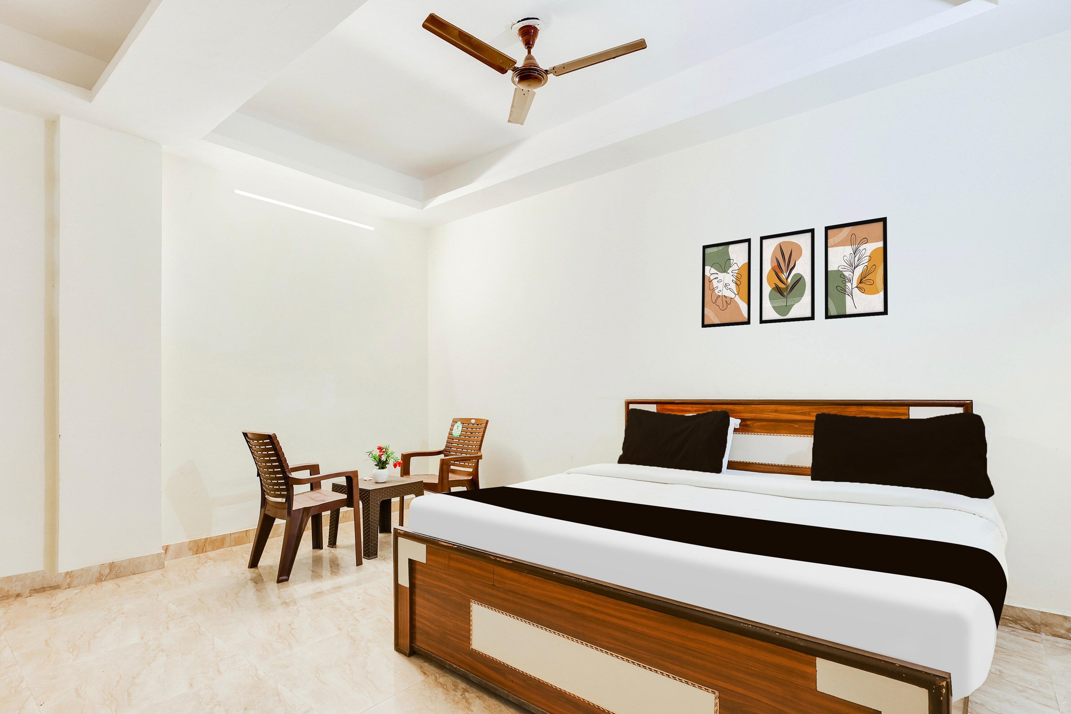 HOTEL O RAJ STAY - Tap to explore photos
