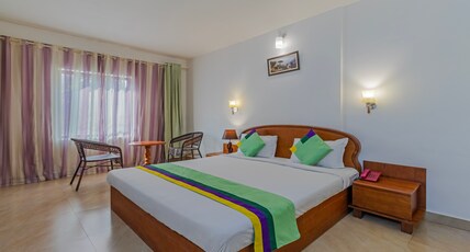 Treebo Sadhoo Heritage Room Type - Deluxe Room