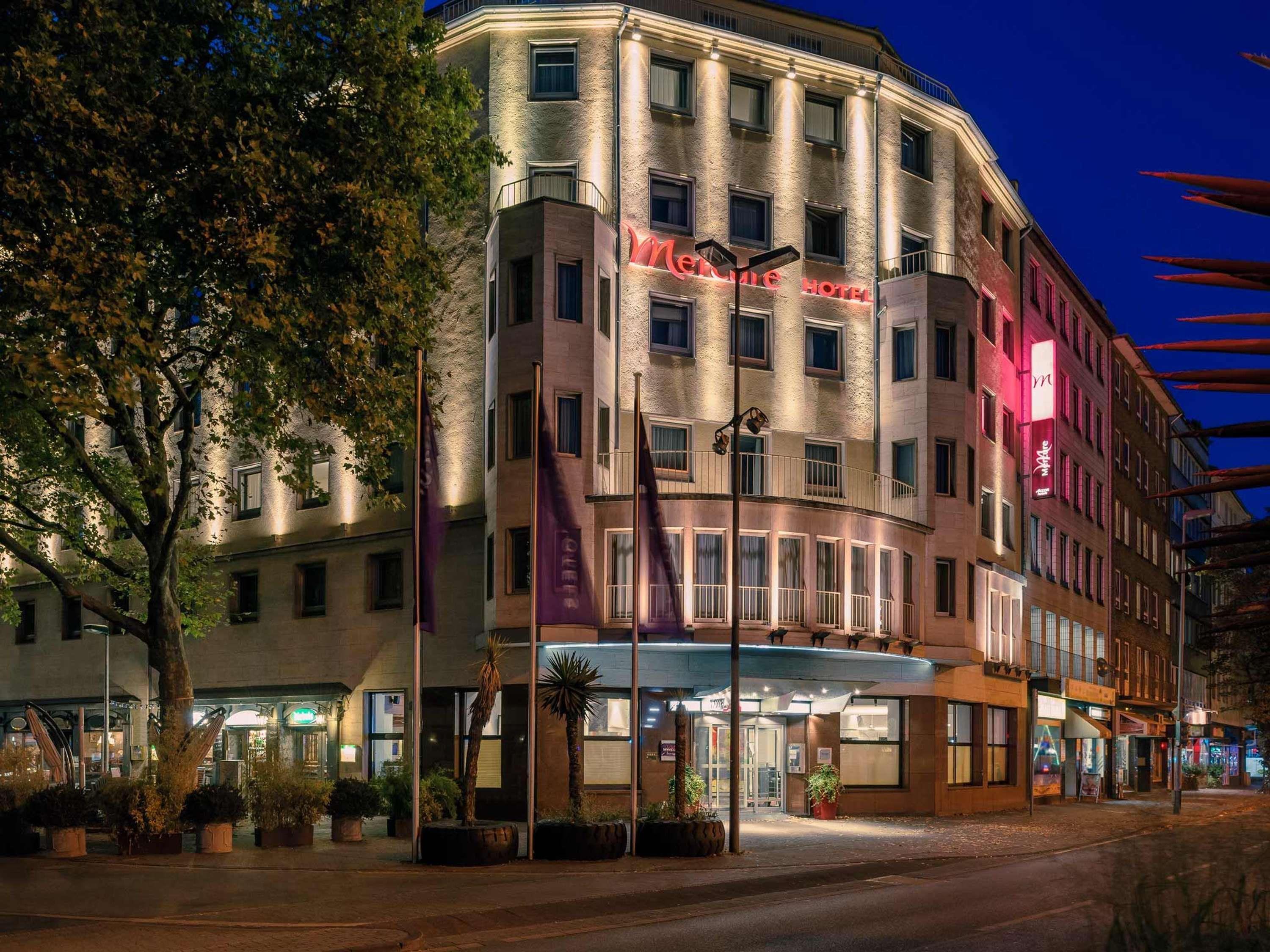 Mercure Dusseldorf City Center - Tap to explore photos