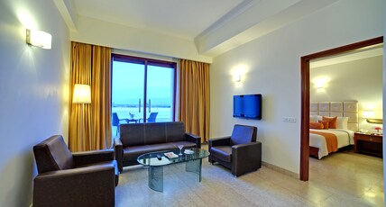 Royal Sarovar Portico Room Type - Suite with Living Area - King Bed