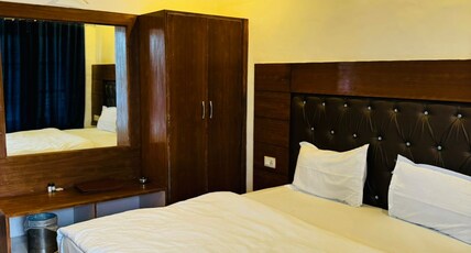 The Florence Room Type - Deluxe Rooms