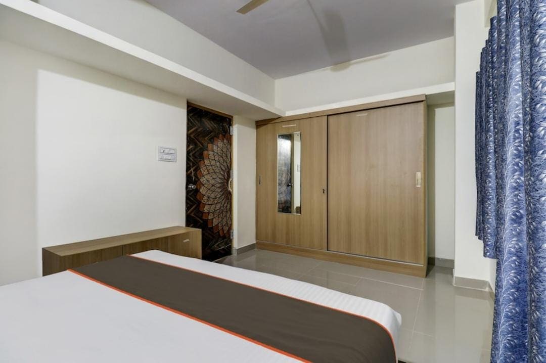 SS Homestay 1BHK's - Tap to explore photos