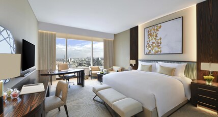 SOFITEL DUBAI THE OBELISK Room Type - DELUXE ROOM 1 King Bed or 1 Double Bed SOFITEL DUBAI THE OBELISK Room Type - DELUXE ROOM 1 King Bed or 1 Double Bed