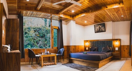 Odin Hostel | Near Mall Road Kasol Room Type - Deluxe Private Room