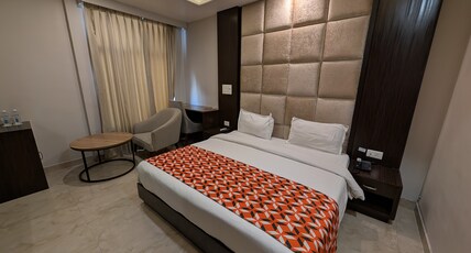 Meraj Inn Alwar Room Type - Super Deluxe Room