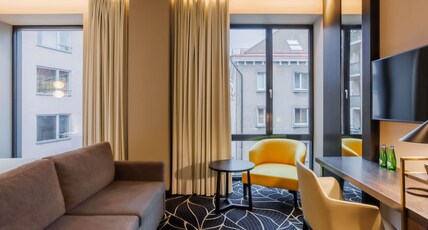 M Room Type - Deluxe Room with 1 double bed, with Balcony