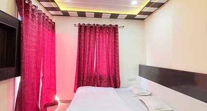 Shyam Mahal | 500 m from Toran Dwar Room Type - Deluxe Room Non AC