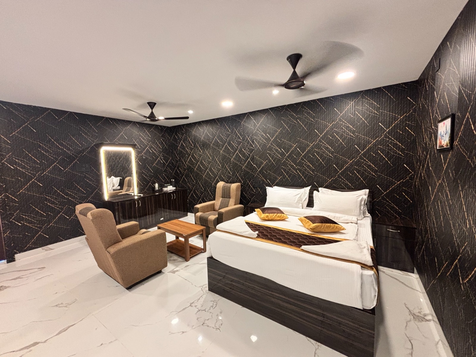 Thamira Residency 1 - Tap to explore photos