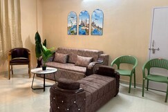 IKORA GUEST HOUSE