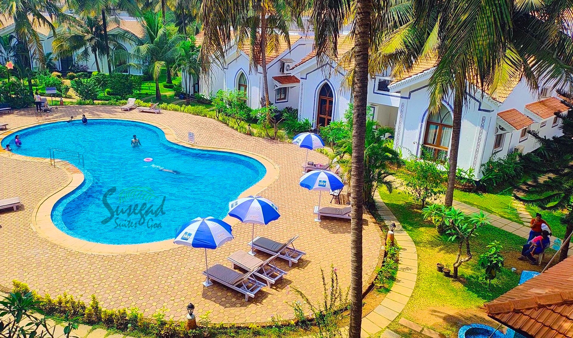 Luxury 1BHK Serviced Apartment with Balcony Riviera Hermitage - Tap to explore photos