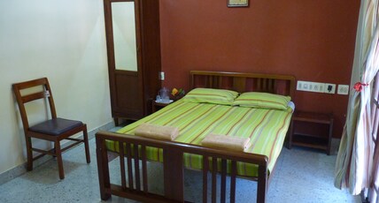 Ram Guest House Room Type - Twin Room AC