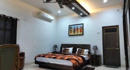HOTEL DAWAT Room Type - DELUXE ROOM WITH AIRPORT VIEW