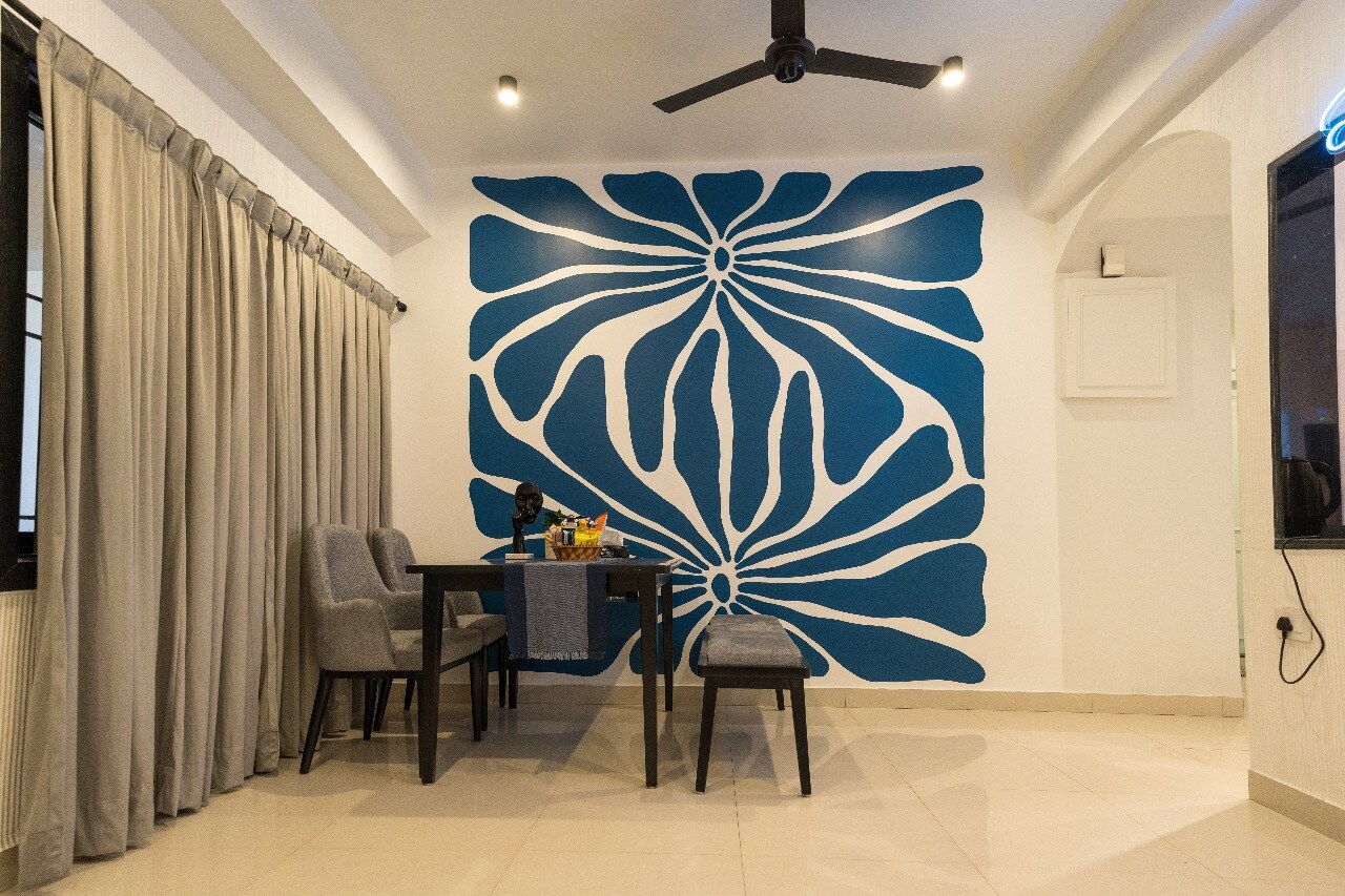 La Vida Boutique Suites- Bloom - Tap to explore photos