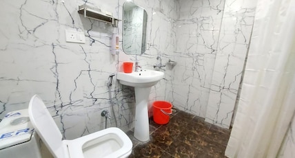 Kanti Villa | Retreat on Shiva Land Room Type - 102 Elegant 1 Bedroom Suite Near Ghat and Temple Kanti Villa | Retreat on Shiva Land Room Type - 102 Elegant 1 Bedroom Suite Near Ghat and Temple