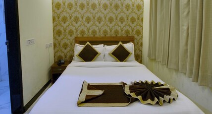 Jasoda Heritage Hotel Near Hawa Mahal Room Type - Deluxe Room