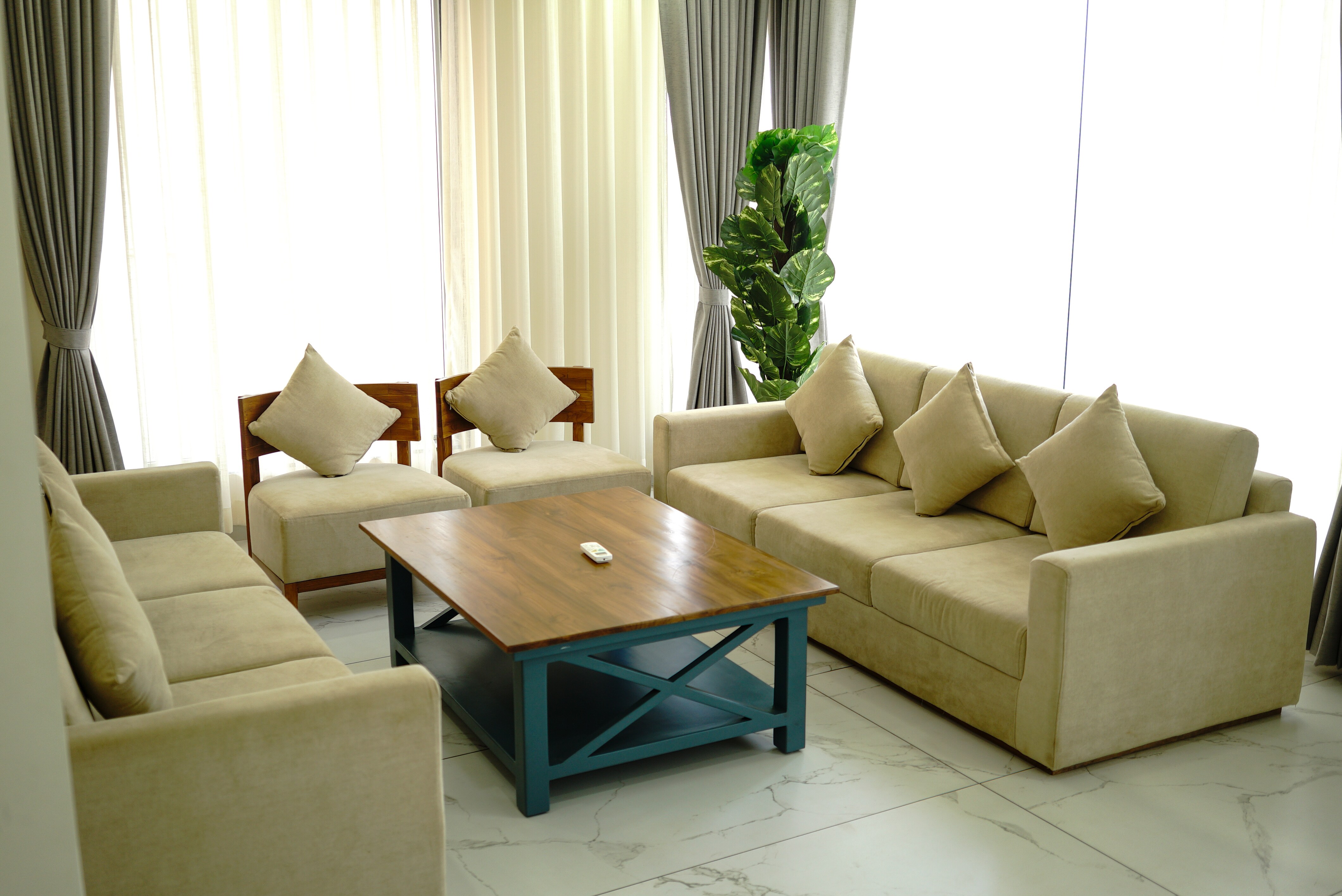 Luxurious 5 BHK Sea View Villa With Indoor Pool - Tap to explore photos