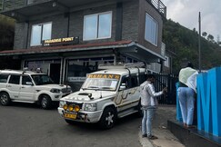 PARADISE POINT HOTEL & RESTRO