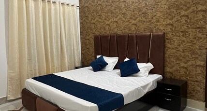 Saryu Sankul Homestay Room Type - Aralias AC Deluxe 101