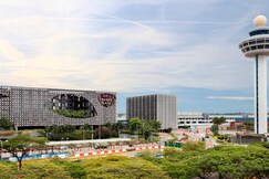 Crowne Plaza Changi Airport