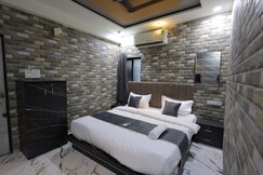 Hotel MR