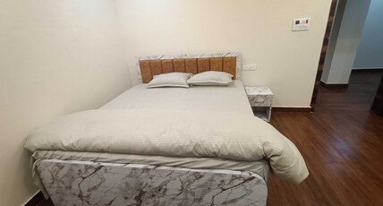Hotel O Swarg Paradise Inn Room Type - Classic