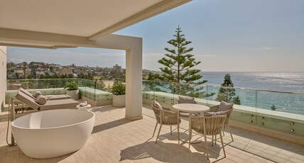 InterContinental Sydney Coogee Beach Room Type - The Signature Suite InterContinental Sydney Coogee Beach Room Type - The Signature Suite