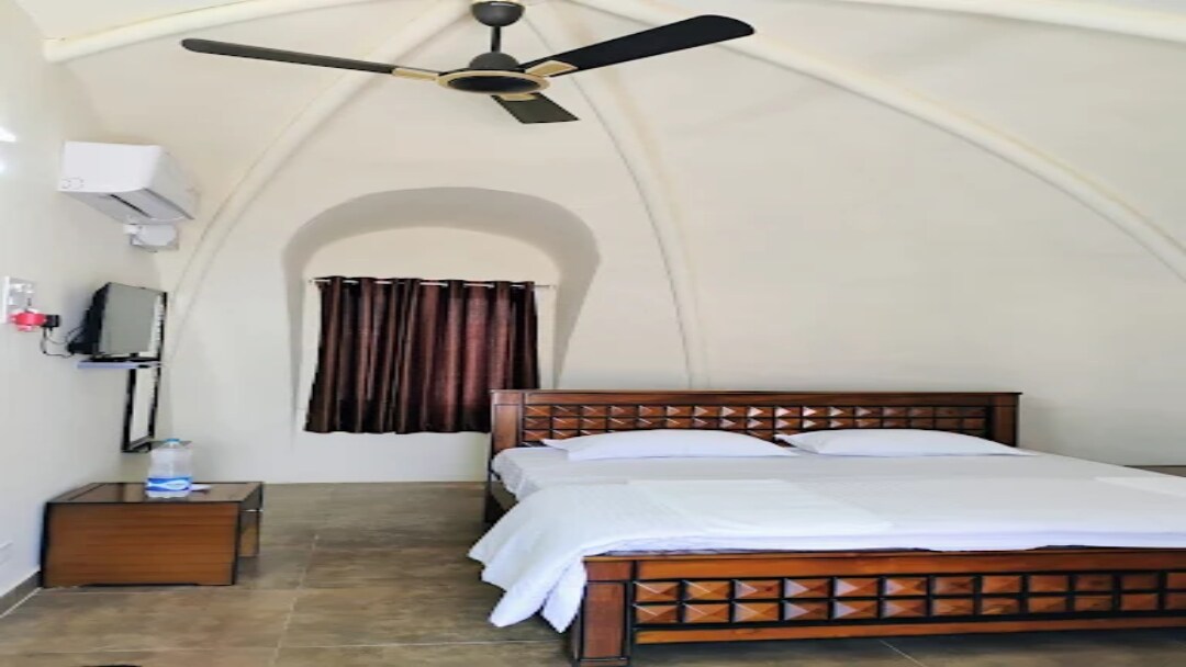 Hamsa Eco Resort - Tap to explore photos