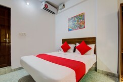 Super Hotel O Varcity Comforts Near St. John Medical College